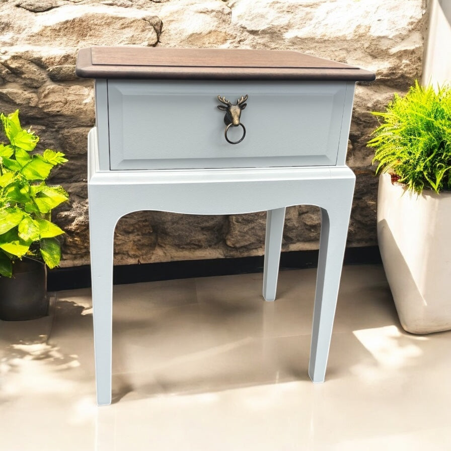 Stag Minstrel single leggy bedside or lamp Table