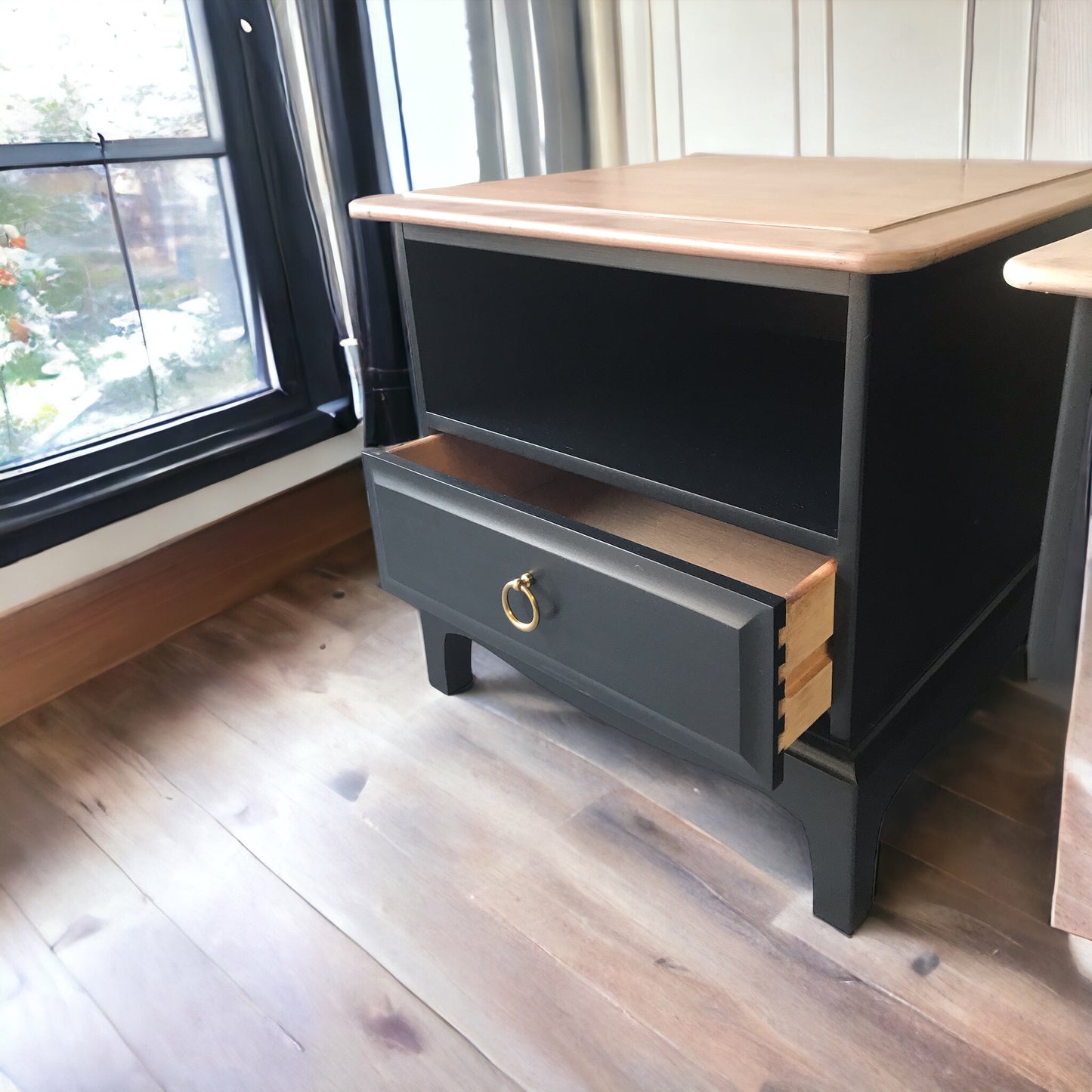 Stag Minstrel Pair of 1 drawer bedsides